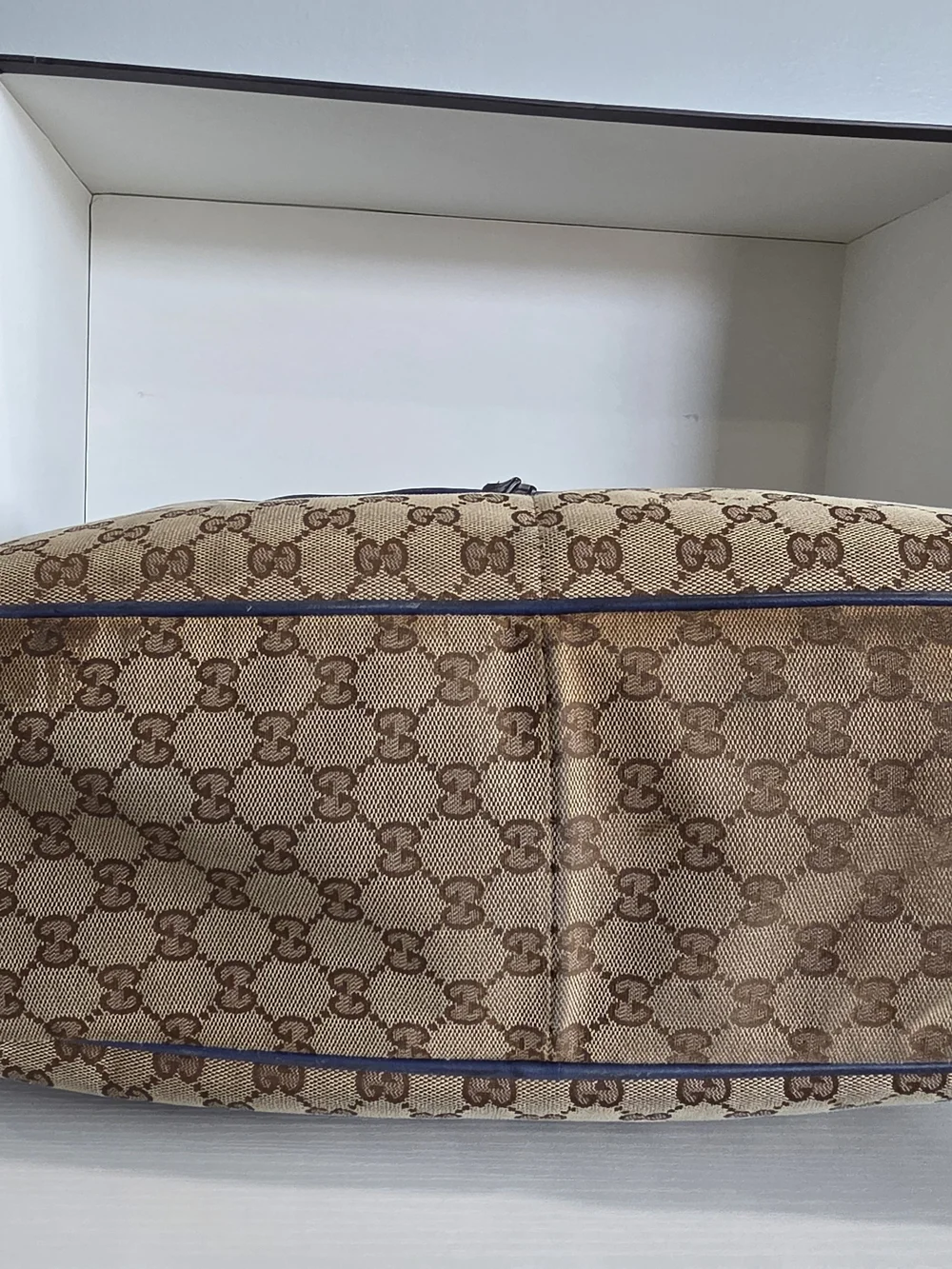 Gucci Beige GG Supreme Canvas Shoulder/Baby/Diaper Bag with Blue Trim